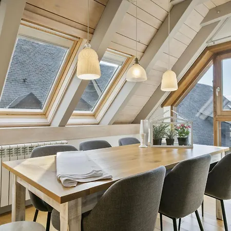Luderna - Duplex Pin Nere Salardú